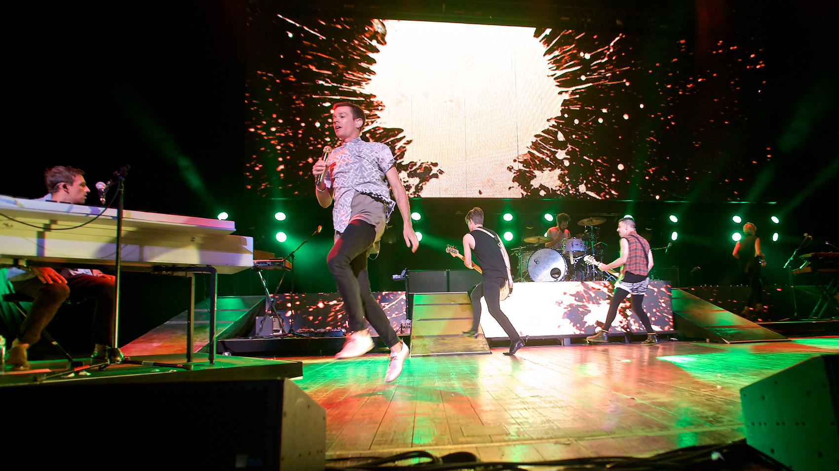 Most Nights Summer Tour 
The Mann Center
Philadelphia, Pa 
July 19, 2013 

DerekBrad.com